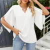 Chemisier femme été col V manches évasées chic