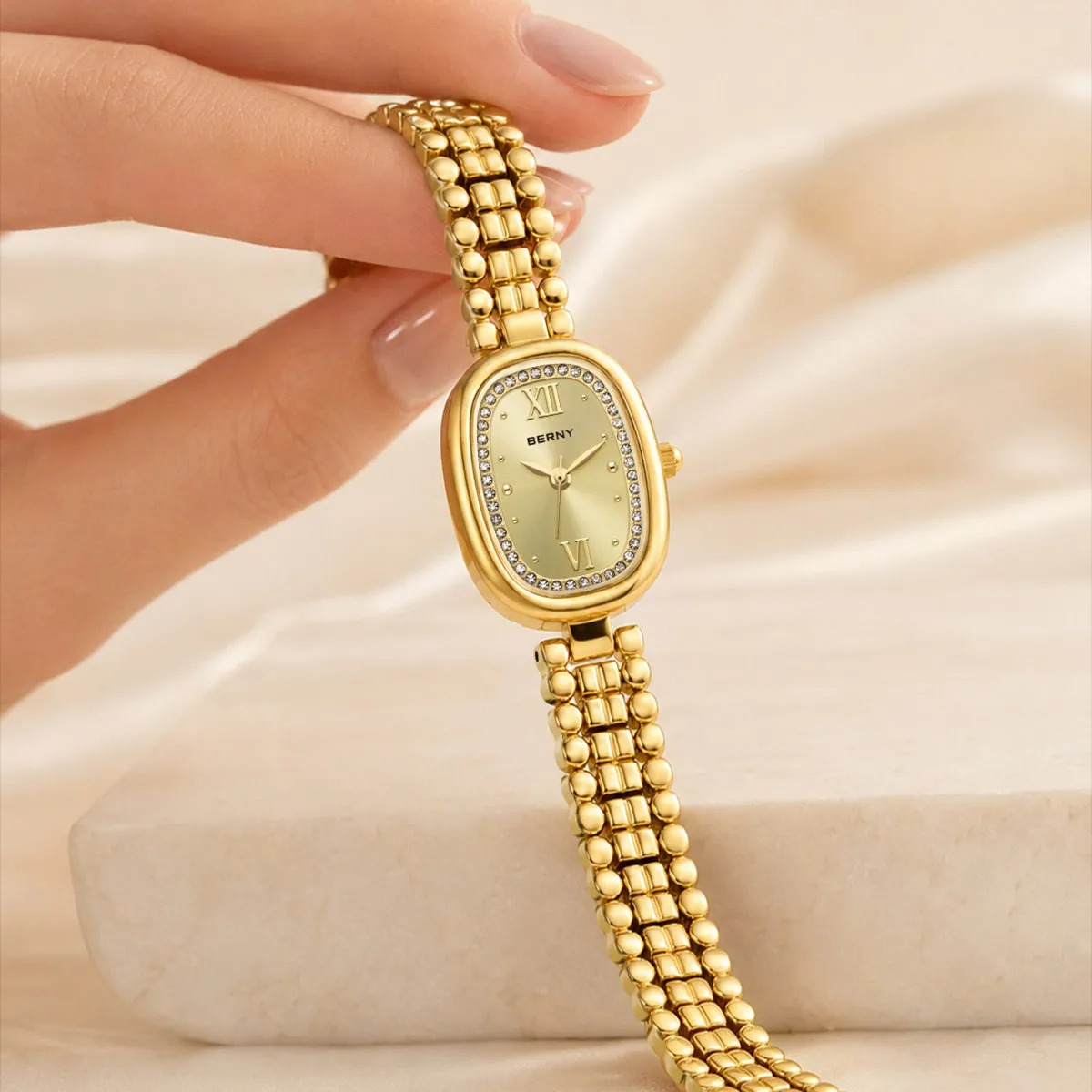Women’s Gold Oval Diamond Watch – Elegant Luxury Bracelet Wristwatch, Waterproof Ladies’ Watch 4 Women’s Gold Oval Diamond Watch – Elegant Luxury Bracelet Wristwatch, Waterproof Ladies’ Watch - Image 4