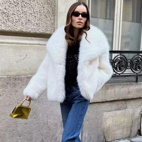 Women's Faux Fur Jacket - White